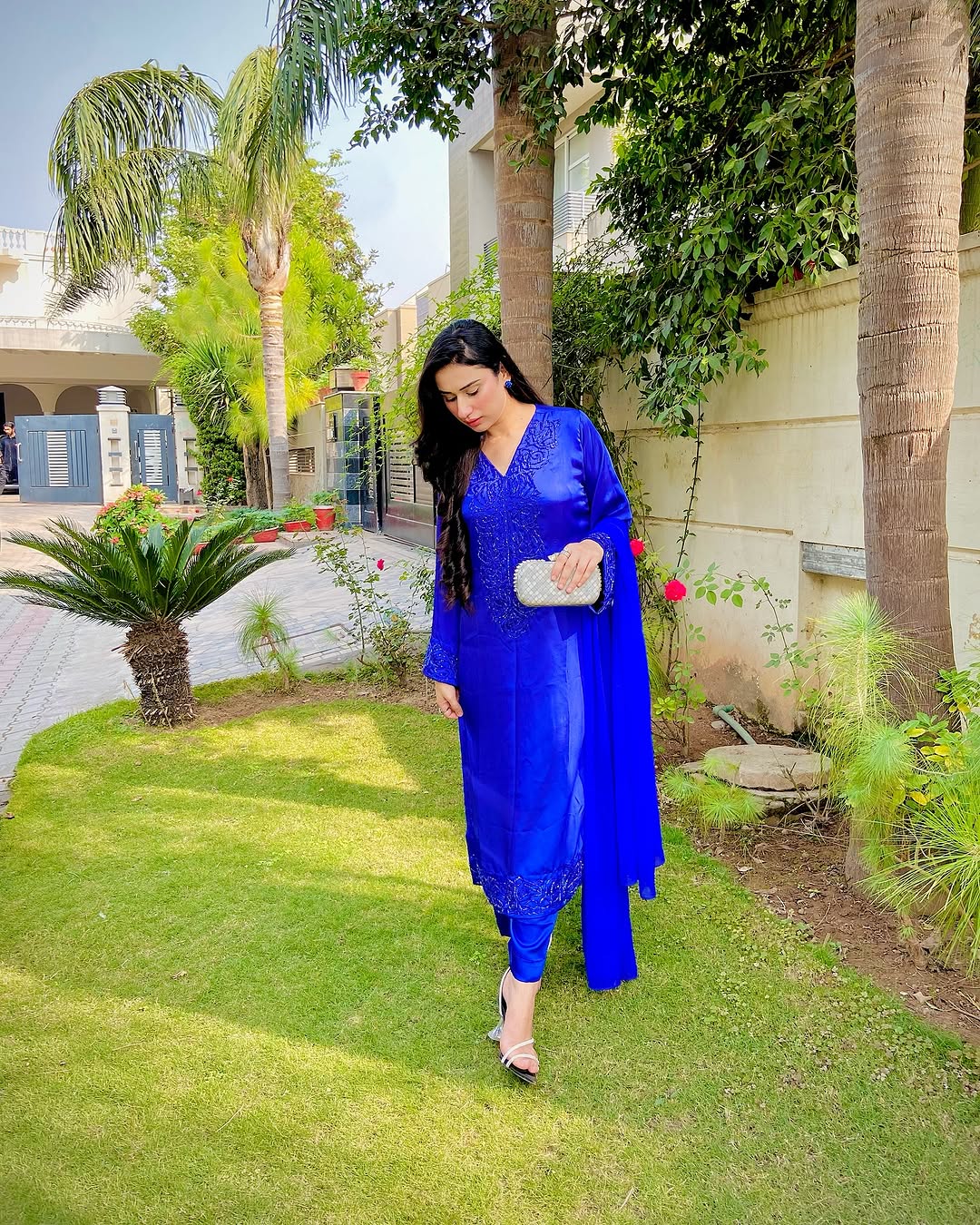 Gul Blue
