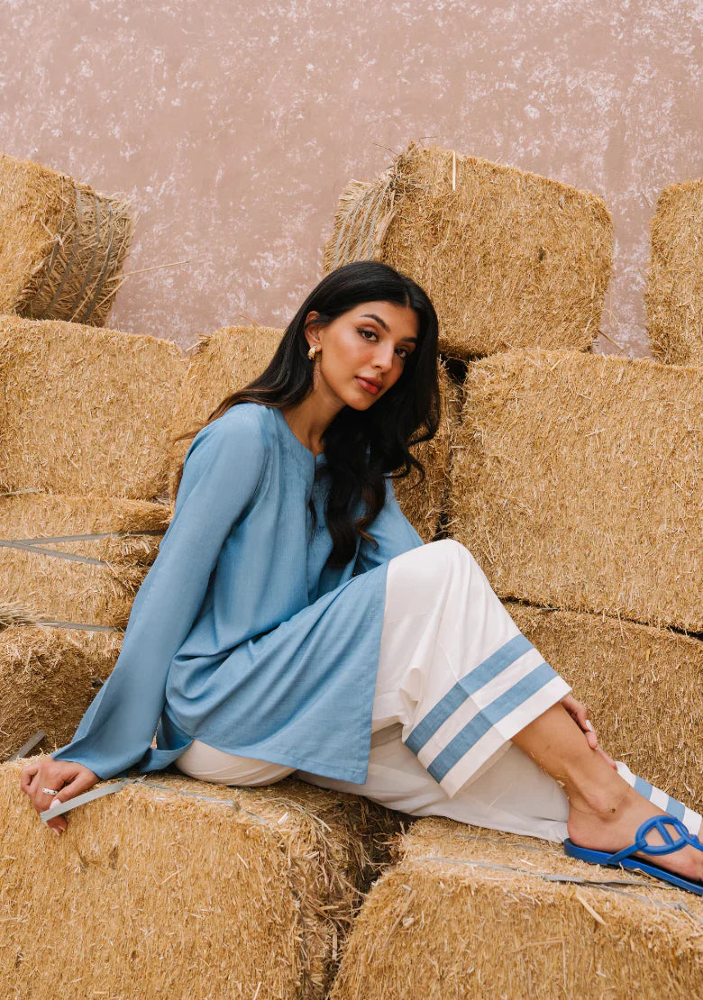 POWDER BLUE